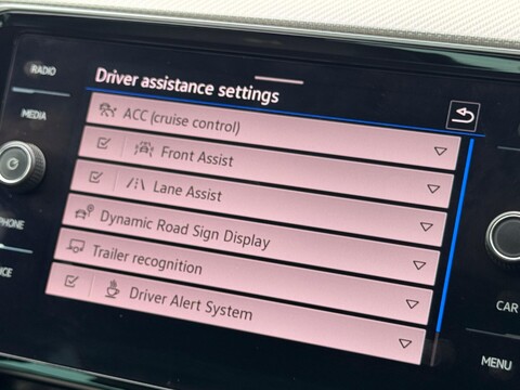 Volkswagen Passat 2.0 TDI EVO R-Line Euro 6 (s/s) 4dr 20