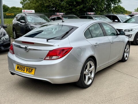 Vauxhall Insignia 2.0 CDTi SRi VX Line Euro 5 5dr 7