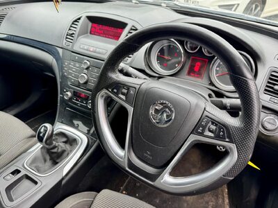 Vauxhall Insignia 2.0 CDTi SRi VX Line Euro 5 5dr