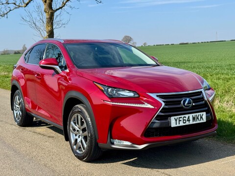 Lexus NX 2.5 300h Luxury E-CVT 4WD Euro 6 (s/s) 5dr 1