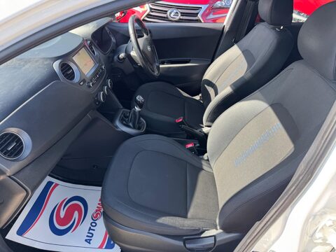 Hyundai i10 1.0 GO! SE Euro 6 5dr 29