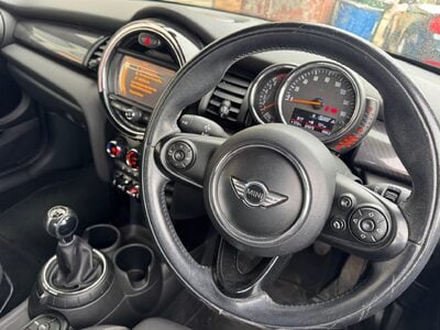 Mini Convertible 2.0 Cooper S Euro 6 (s/s) 2dr