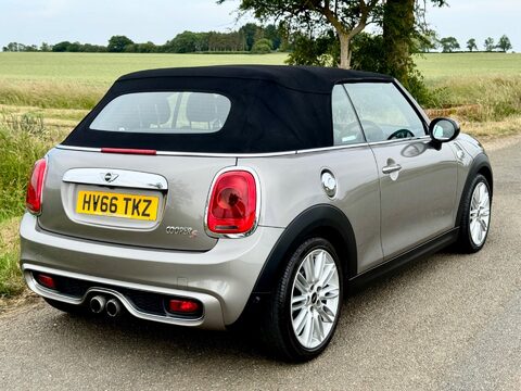 Mini Convertible 2.0 Cooper S Euro 6 (s/s) 2dr 13
