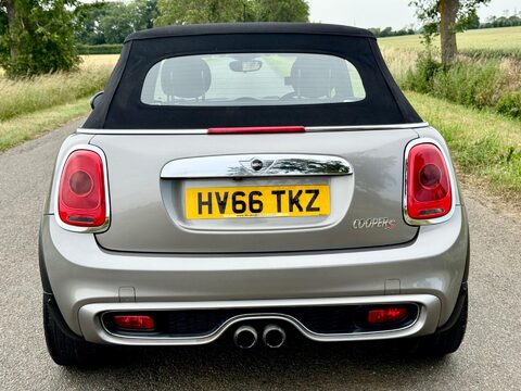 Mini Convertible 2.0 Cooper S Euro 6 (s/s) 2dr 12