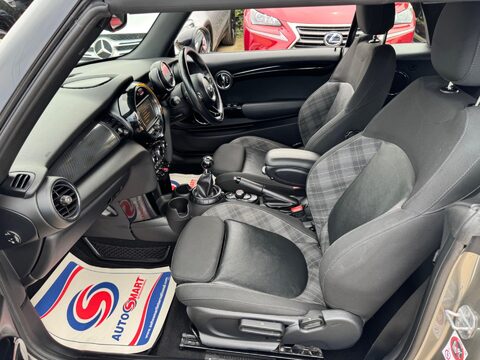 Mini Convertible 2.0 Cooper S Euro 6 (s/s) 2dr 43