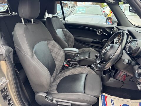 Mini Convertible 2.0 Cooper S Euro 6 (s/s) 2dr 18