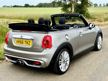 Mini Convertible 2.0 Cooper S Euro 6 (s/s) 2dr