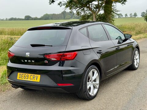 SEAT Leon 1.5 TSI EVO FR Euro 6 (s/s) 5dr 10