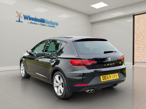 SEAT Leon 1.5 TSI EVO FR Euro 6 (s/s) 5dr 8