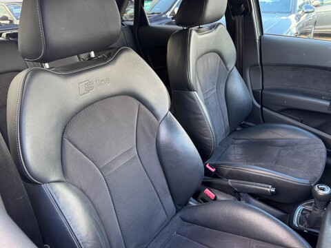 Audi A1 1.4 TFSI Black Edition Sportback Euro 6 (s/s) 5dr (Nav) 9