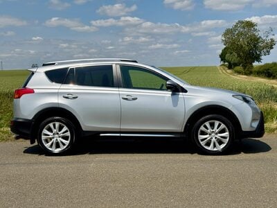 Toyota Rav4 2.2 D-4D Invincible 4WD Euro 5 5dr