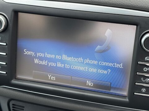Toyota Yaris 1.5 VVT-i Icon Tech Euro 6 5dr 21