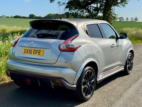 Nissan Juke 1.6 DIG-T Nismo RS Euro 6 5dr 10