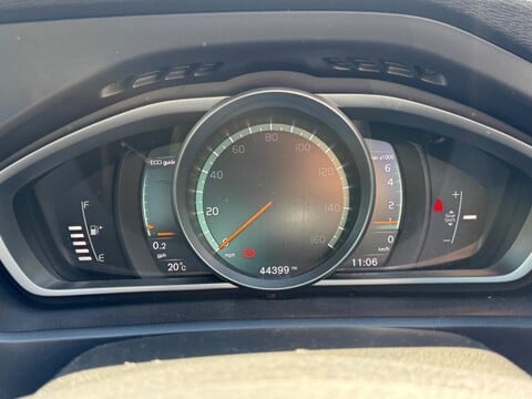Volvo V40 2.0 T2 R-Design Euro 6 (s/s) 5dr 18