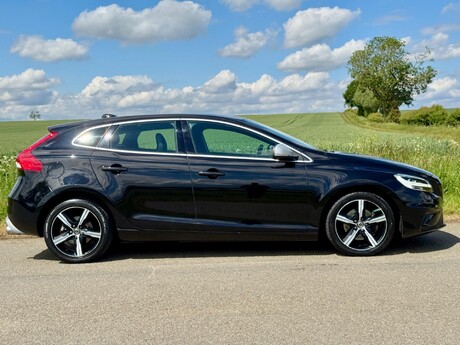 Volvo V40 2.0 T2 R-Design Euro 6 (s/s) 5dr