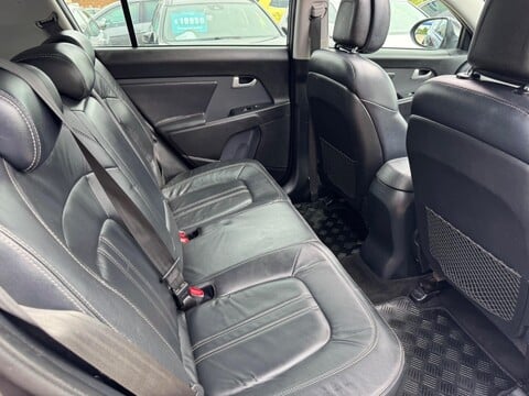 Kia Sportage 1.7 CRDi EcoDynamics 3 2WD Euro 5 (s/s) 5dr 36