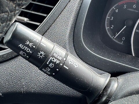 Honda CR-V 2.2 i-DTEC SE 4WD Euro 5 (s/s) 5dr 19
