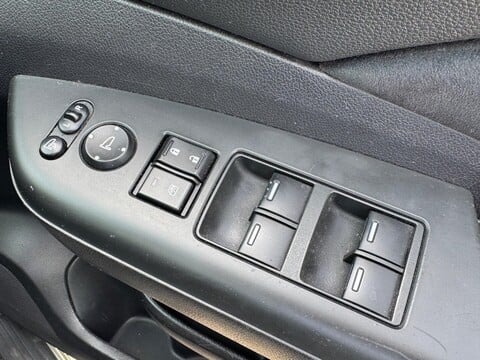 Honda CR-V 2.2 i-DTEC SE 4WD Euro 5 (s/s) 5dr 22