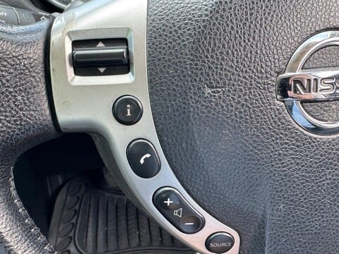 Nissan Qashqai 1.5 dCi Acenta 2WD Euro 5 5dr 12