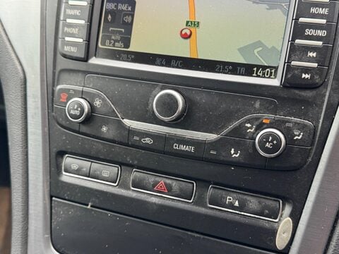 Ford Mondeo 2.0 TDCi Titanium X Business Edition Powershift Euro 5 5dr 20