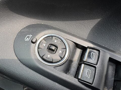 Ford Mondeo 2.0 TDCi Titanium X Business Edition Powershift Euro 5 5dr 28