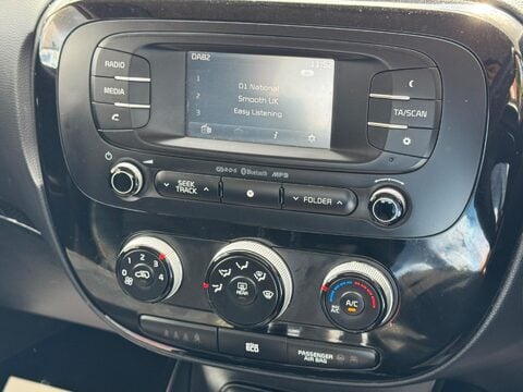 Kia Soul 1.6 CRDi Connect Auto Euro 5 5dr 14
