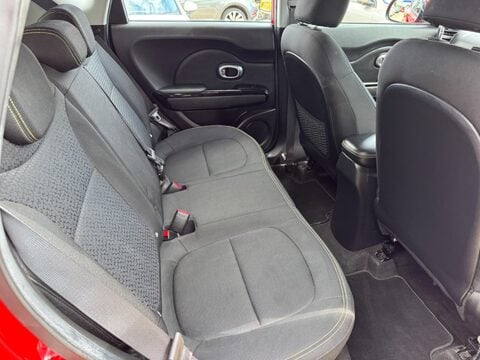 Kia Soul 1.6 CRDi Connect Auto Euro 5 5dr 32