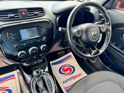 Kia Soul 1.6 CRDi Connect Auto Euro 5 5dr 13
