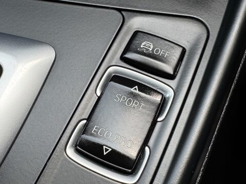 BMW 1 Series 3.0 M140i Auto Euro 6 (s/s) 5dr 31