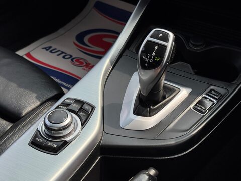 BMW 1 Series 3.0 M140i Auto Euro 6 (s/s) 5dr 27