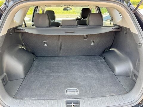 Hyundai TUCSON 2.0 CRDi SE Nav Auto 4WD Euro 6 5dr 33