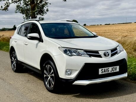 Toyota Rav4 2.2 D-CAT Invincible Auto 4WD Euro 5 5dr