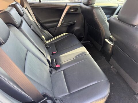 Toyota Rav4 2.2 D-CAT Invincible Auto 4WD Euro 5 5dr 30