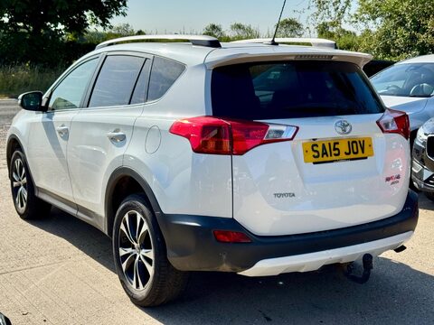 Toyota Rav4 2.2 D-CAT Invincible Auto 4WD Euro 5 5dr 6