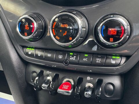 Mini Countryman 1.5 Cooper Classic Steptronic Euro 6 (s/s) 5dr 29
