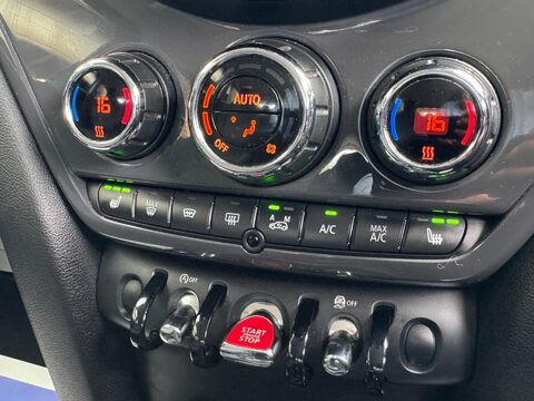 Mini Countryman 1.5 Cooper Classic Steptronic Euro 6 (s/s) 5dr 29