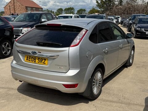 Ford Focus 1.8 TDCi Titanium 5dr 6