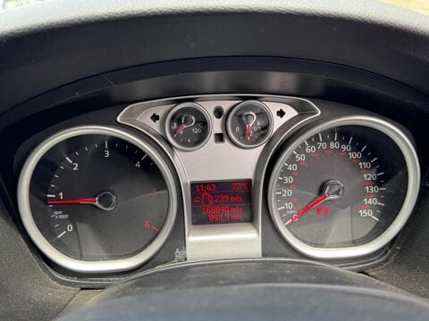 Ford Focus 1.8 TDCi Titanium 5dr 16