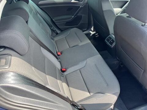 Volkswagen Golf 2.0 TDI Match Edition DSG Euro 6 (s/s) 5dr 37