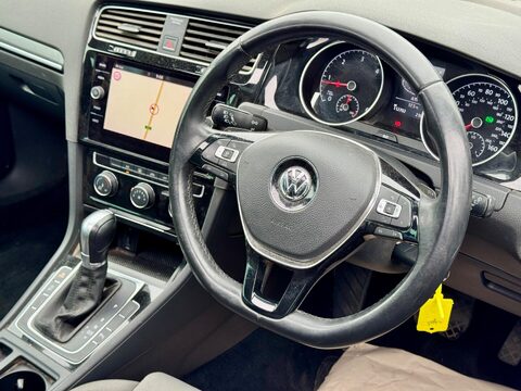 Volkswagen Golf 2.0 TDI GT DSG Euro 6 (s/s) 5dr 3