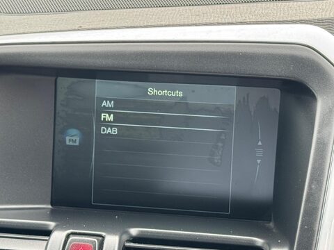 Volvo XC60 2.4 D4 R-Design Lux Nav Auto AWD Euro 6 (s/s) 5dr 18