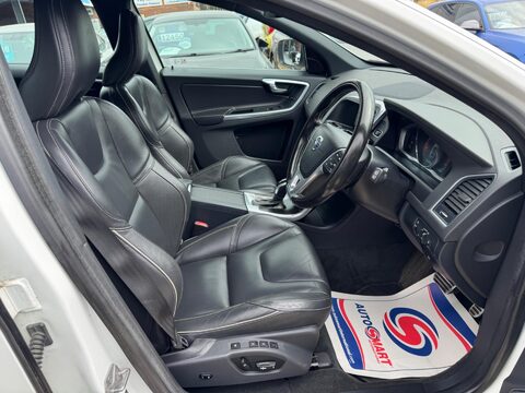 Volvo XC60 2.4 D4 R-Design Lux Nav Auto AWD Euro 6 (s/s) 5dr 12