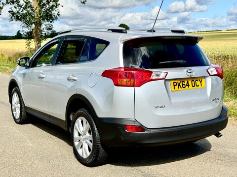 Toyota Rav4 2.2 D-4D Invincible 4WD Euro 5 5dr 8