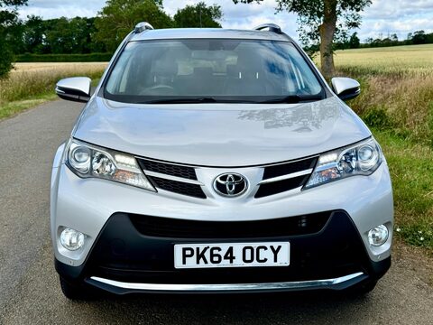 Toyota Rav4 2.2 D-4D Invincible 4WD Euro 5 5dr 5