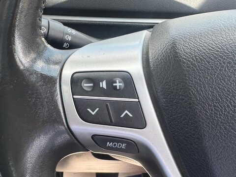 Toyota Verso 1.6 V-Matic Icon Euro 5 5dr Euro 5 23
