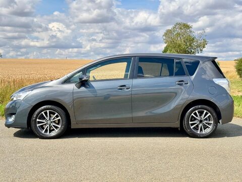 Toyota Verso 1.6 V-Matic Icon Euro 5 5dr Euro 5 8