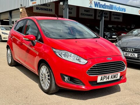 Ford Fiesta 1.5 TDCi Titanium Euro 5 5dr 1