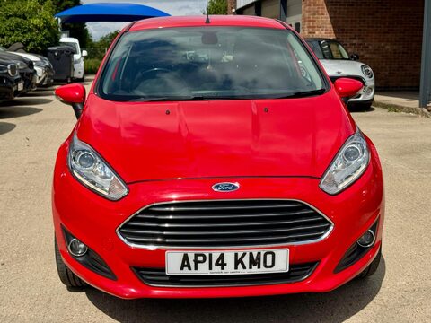 Ford Fiesta 1.5 TDCi Titanium Euro 5 5dr 4
