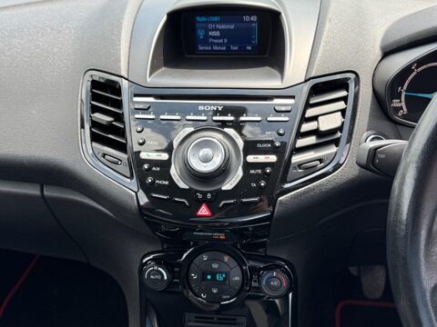Ford Fiesta 1.5 TDCi Titanium Euro 5 5dr 11