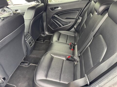 Mercedes-Benz GLA 2.1 GLA220d Sport (Premium) 7G-DCT 4MATIC Euro 6 (s/s) 5dr 45